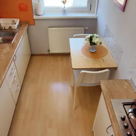 Apartamento Przy Wroclawskim Stadionie Breslavia