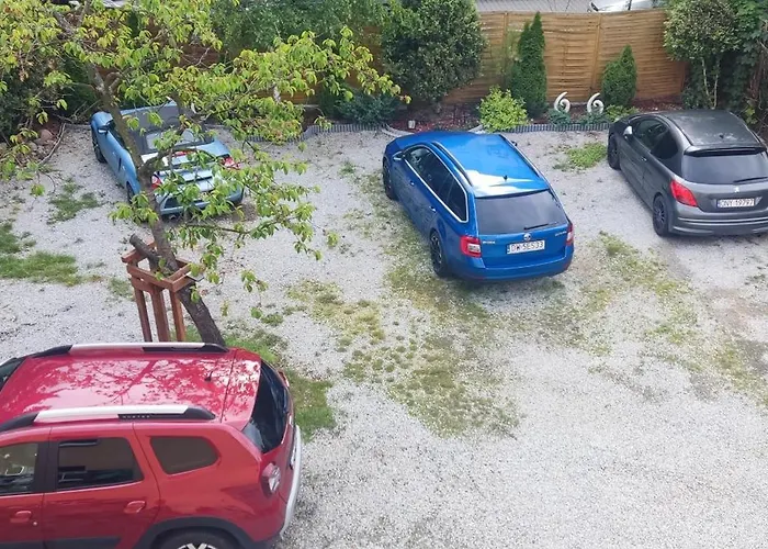 Apartamento Przy Wroclawskim Stadionie *